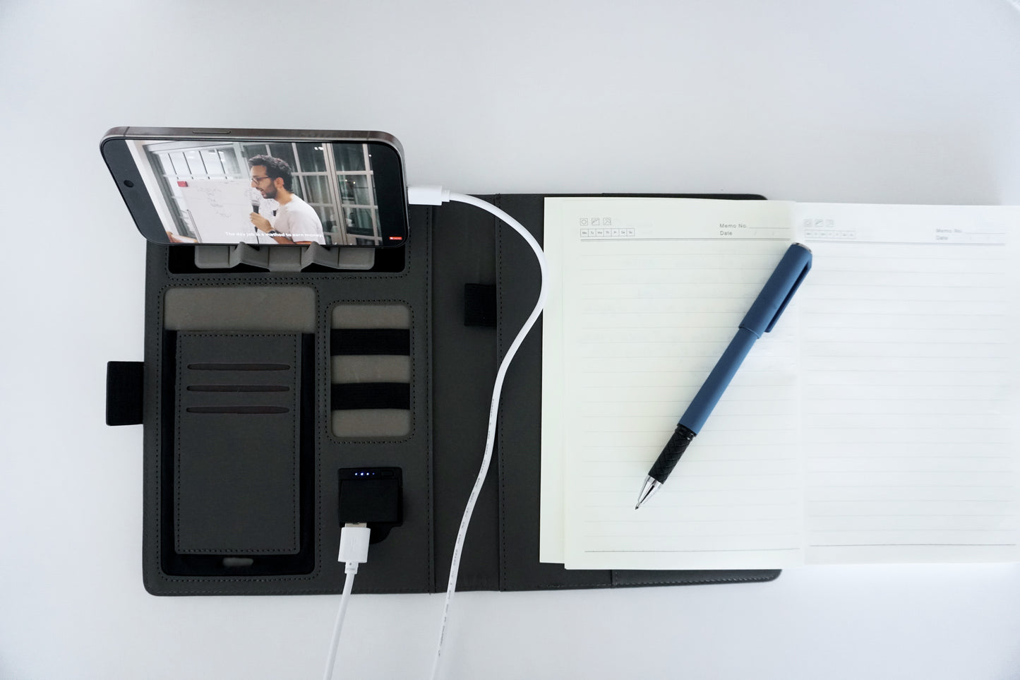 The SONAA Smart Notebook | Wireless Charging Work Organizer